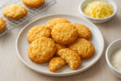 サクサクで美味しいチーズクッキーのイメージ